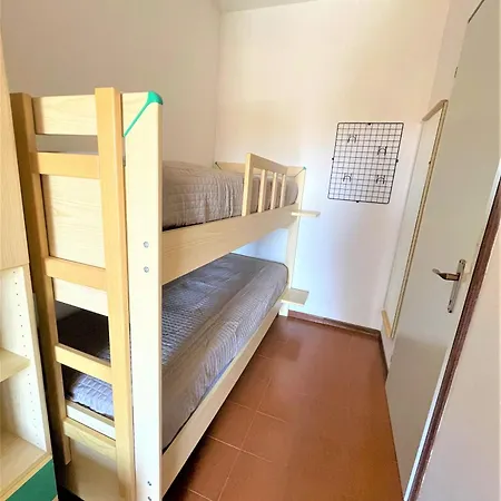 With Sea View Apartment