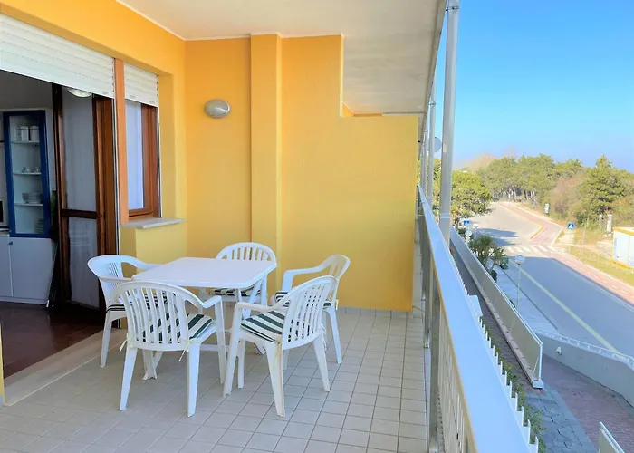 Apartment With Sea View